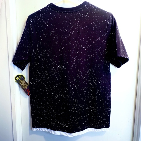 🔥2/$10 NWT🤩 |•DISNEY•| Star Wars GLOW IN THE DARK T-Shirt Size XXL (18) Youth - Picture 8 of 13